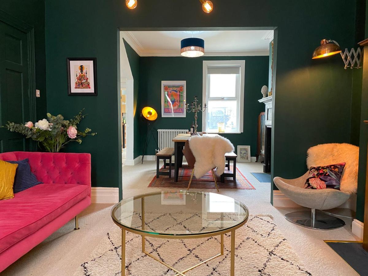 Luminous 3-storey Period Townhouse, Steps From The Beach