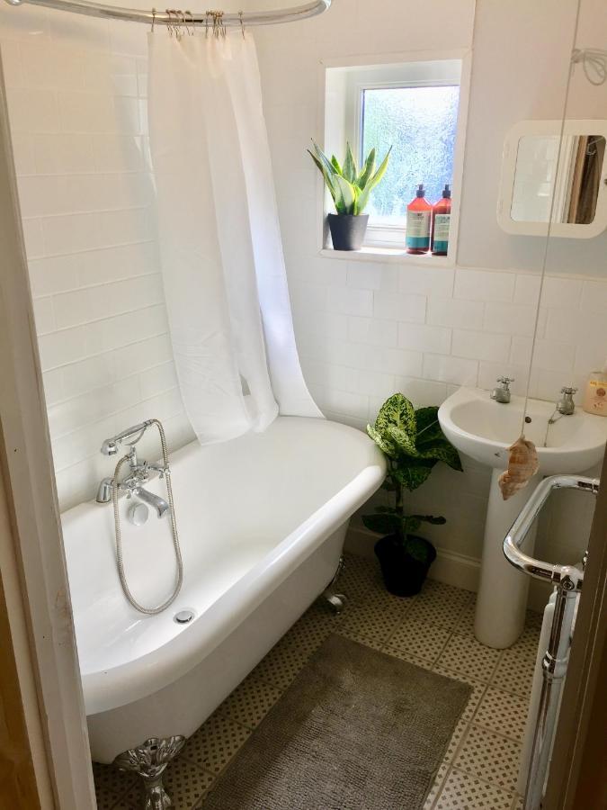 Holiday home Luminous 3-storey Period Townhouse, Steps From The Beach *