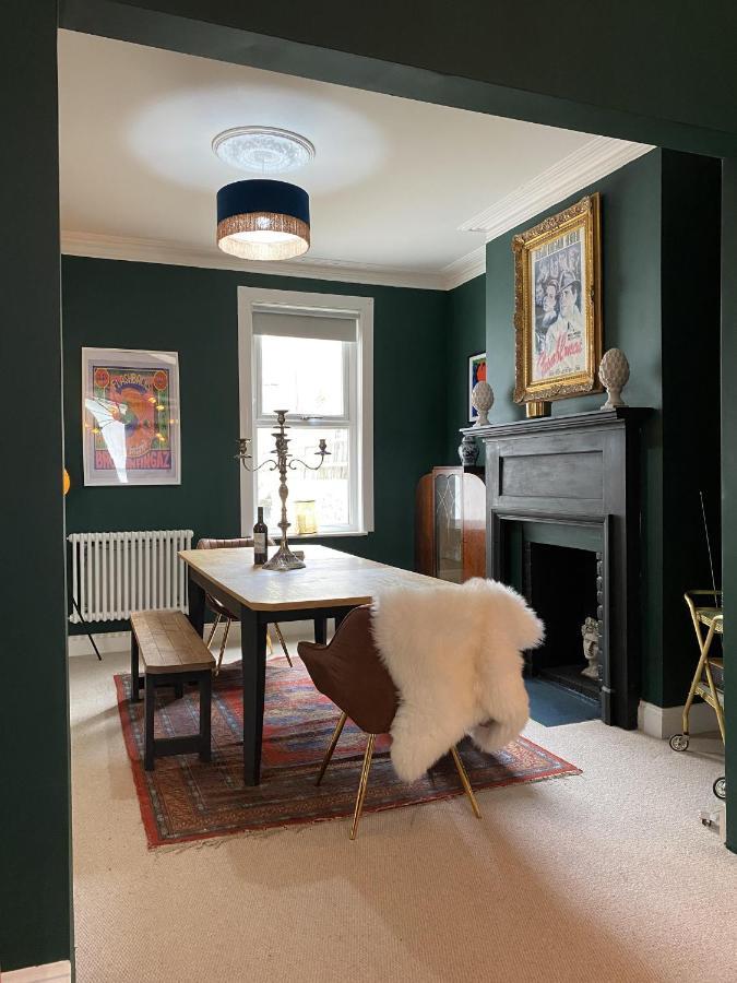 Luminous 3-storey Period Townhouse, Steps From The Beach Margate